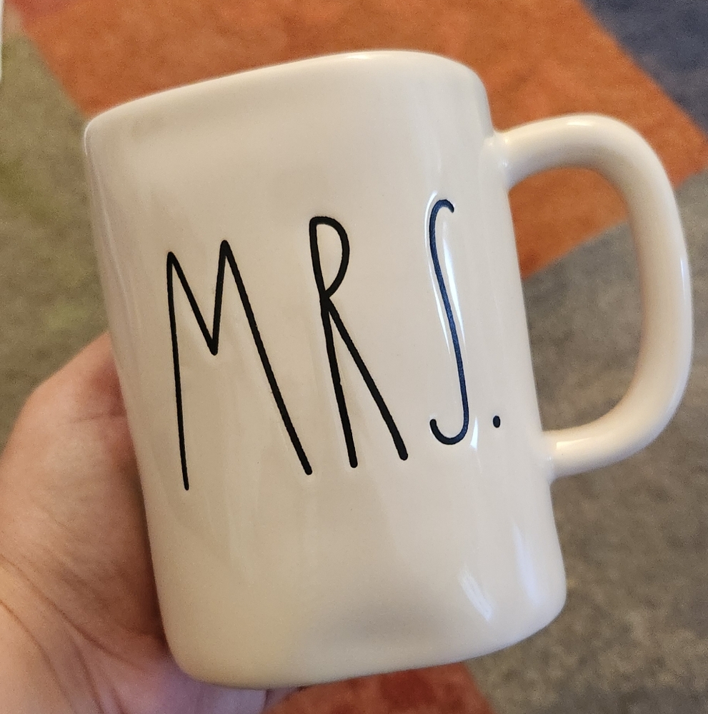 M Stamped Rae Dunn Magenta Mrs. Mug